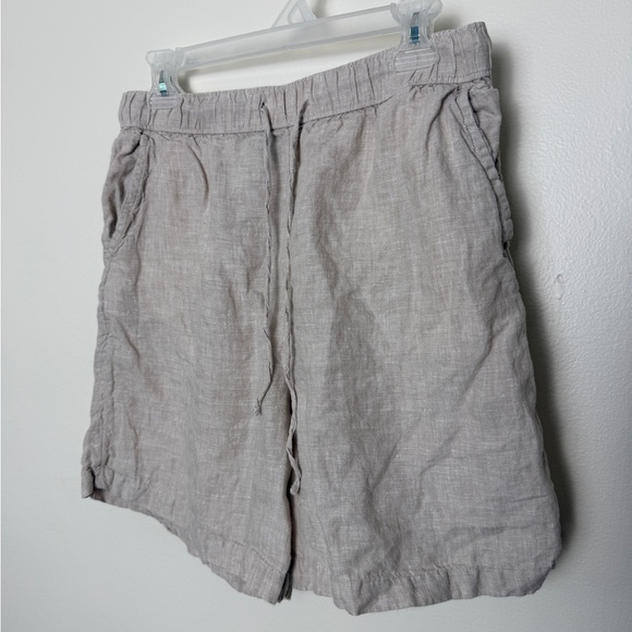 Tahari Pants - Tahari natural oat drawstring shorts 100% linen with pockets size medium